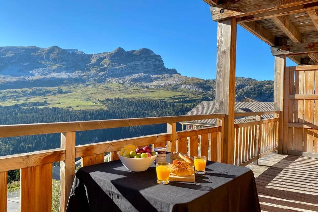 Vue Panoramique Sur Les Montagnes Plein Sud - T2 Skis Aux Pieds, Piscine & Spa Flaine Buitenkant foto