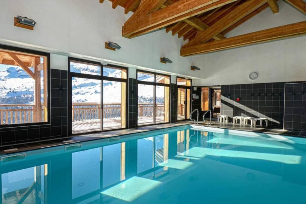Vue Panoramique Sur Les Montagnes Plein Sud - T2 Skis Aux Pieds, Piscine & Spa Flaine Buitenkant foto