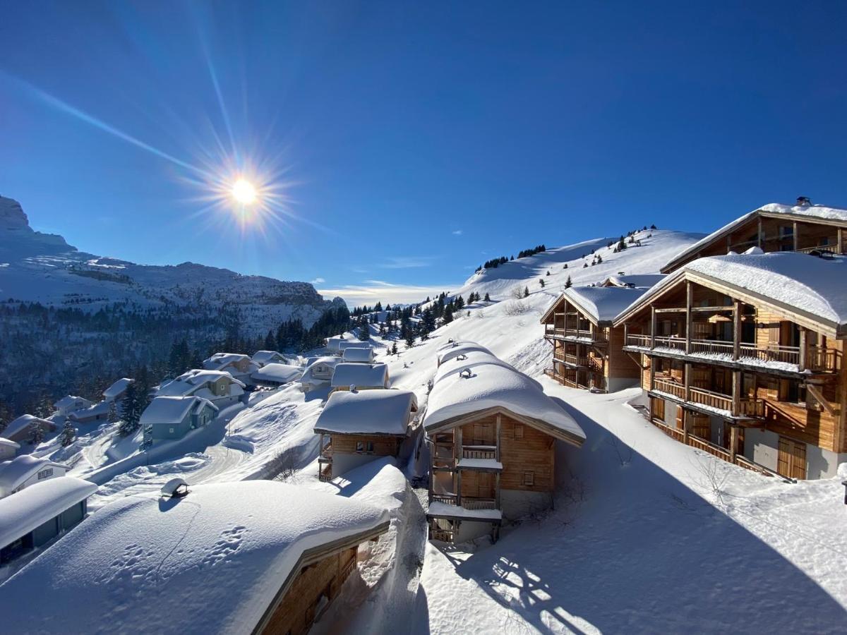 Vue Panoramique Sur Les Montagnes Plein Sud - T2 Skis Aux Pieds, Piscine & Spa Flaine Buitenkant foto